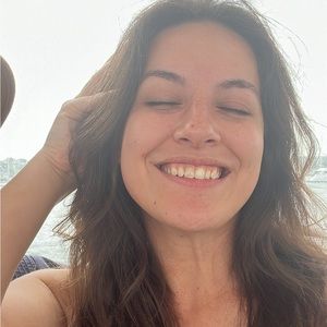 Meet your Posher, Davis